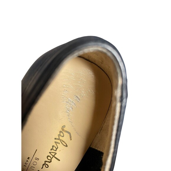 Salvatore Ferragamo Boutique Women's Black Leather‎ Loafer Size 6.5 2A Hook Loop - Picture 16 of 16